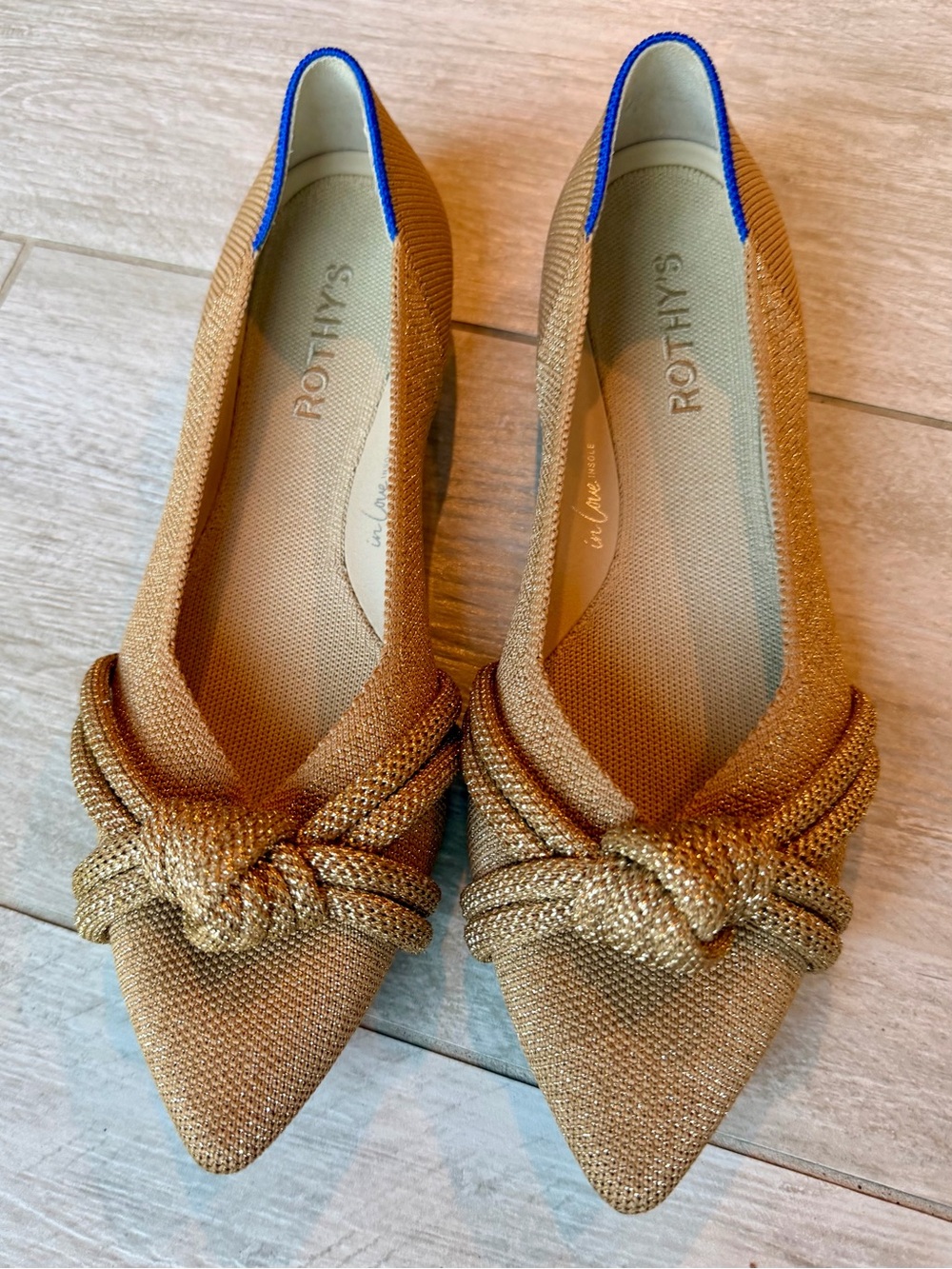 NWT Rothy’s The Knot Point II Goldstone Metallic Flats